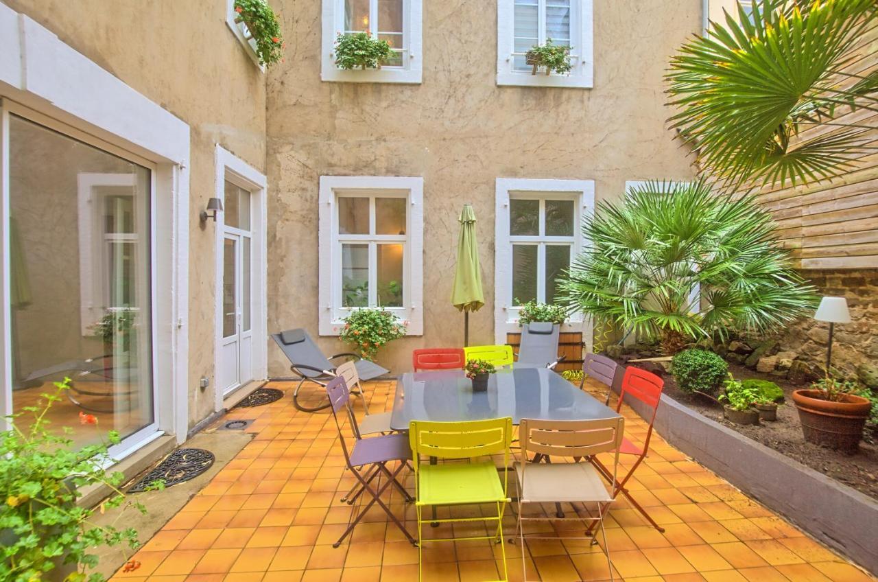 Bed and breakfast -- La Main A La Pate --